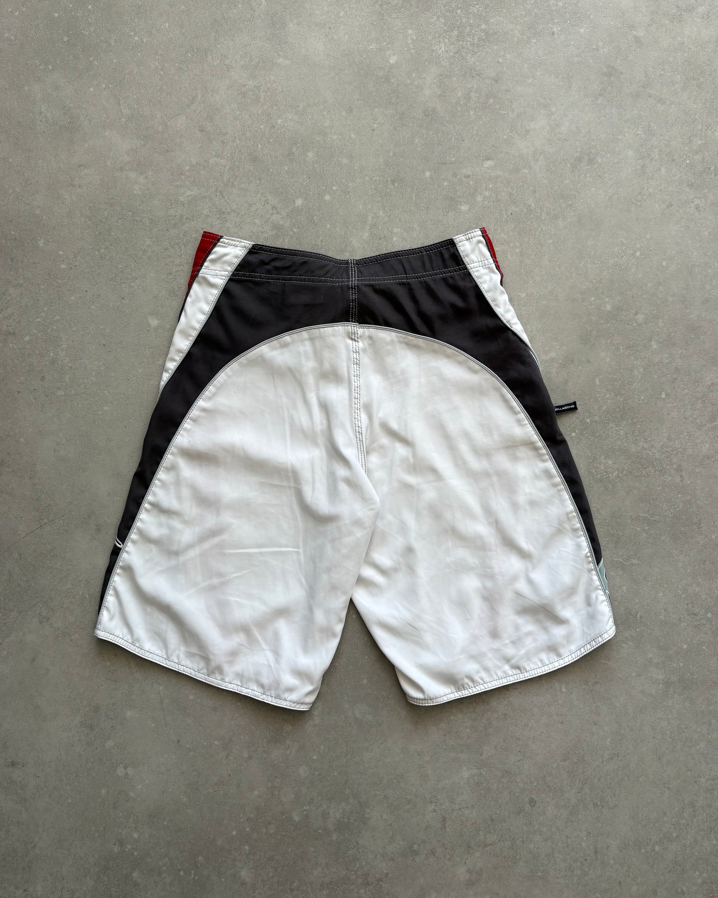Vintage Billabong Andy Irons Boardshorts (30)