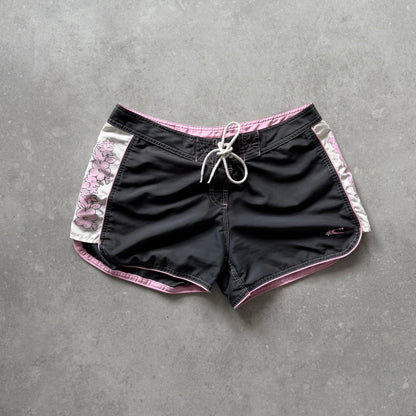 Vintage O'Neill Women's Boardshorts (8)