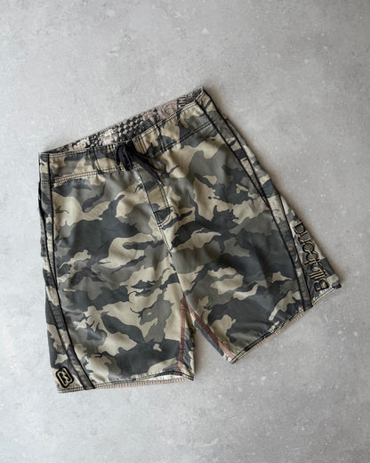 Vintage Billabong Andy Irons Kauai Boardshorts (32)