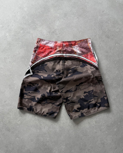 Vintage Billabong Mark Occhilupo Boardshorts (32)