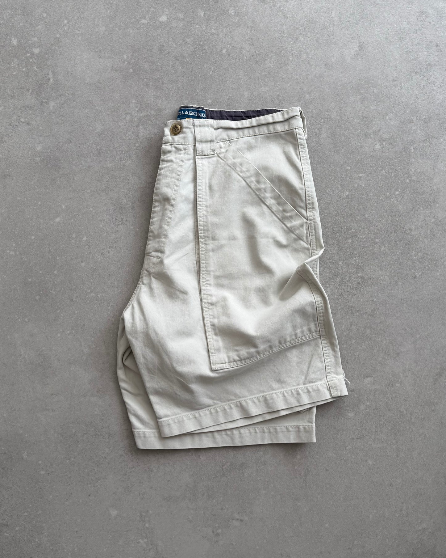 Vintage Billabong Cargo Shorts (32)