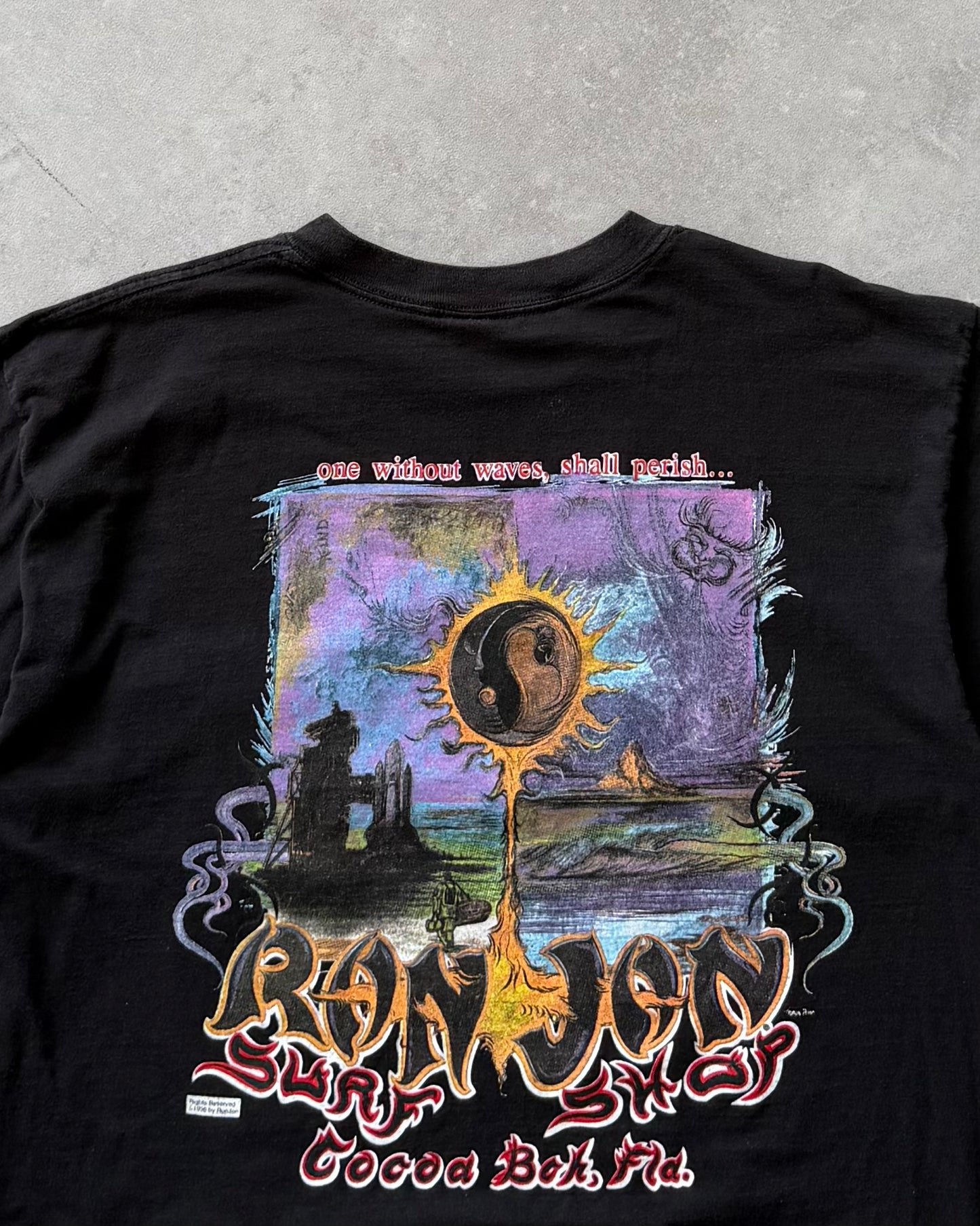 Vintage Ron Jon T-shirt (XL)