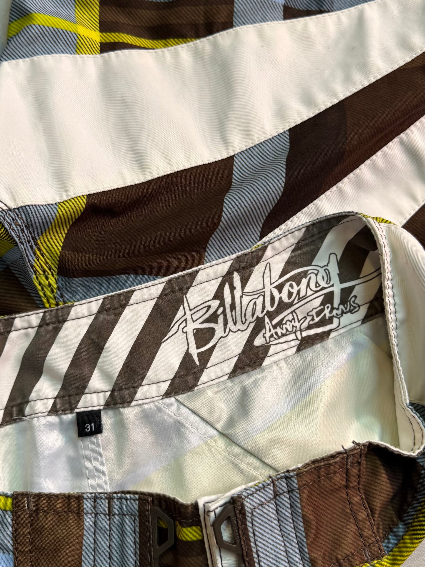 00’s Billabong AI Boardshorts (31)