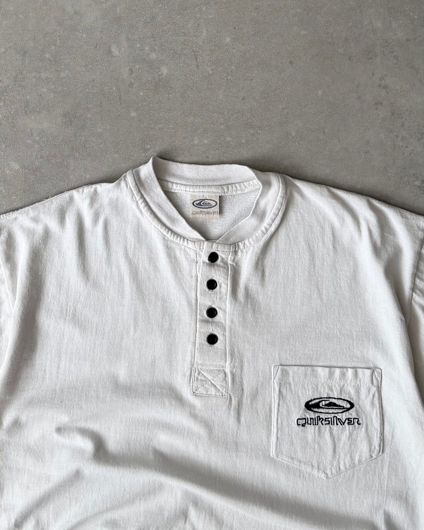Vintage Quiksilver T-Shirt (M)