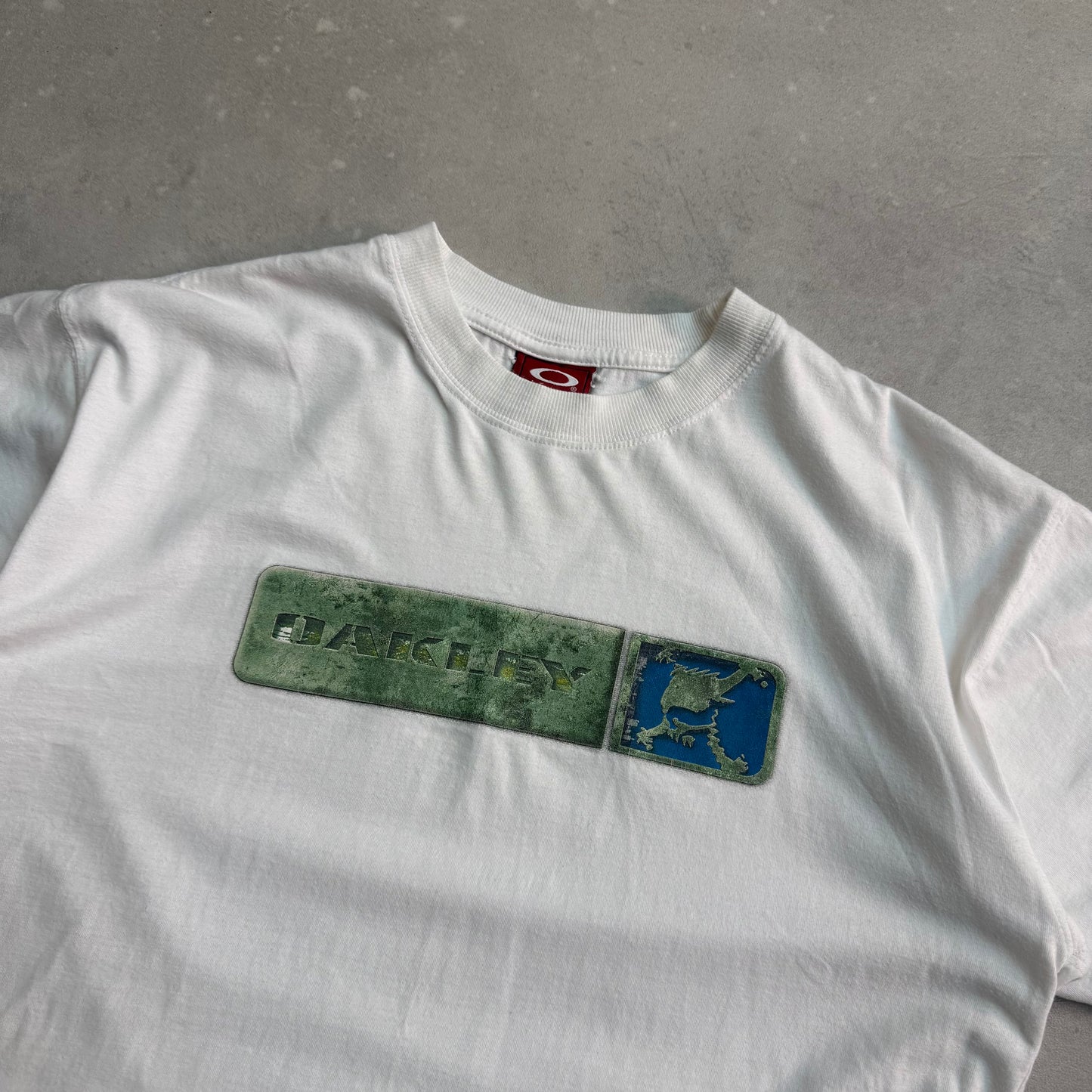 00’s Oakley T-shirt
