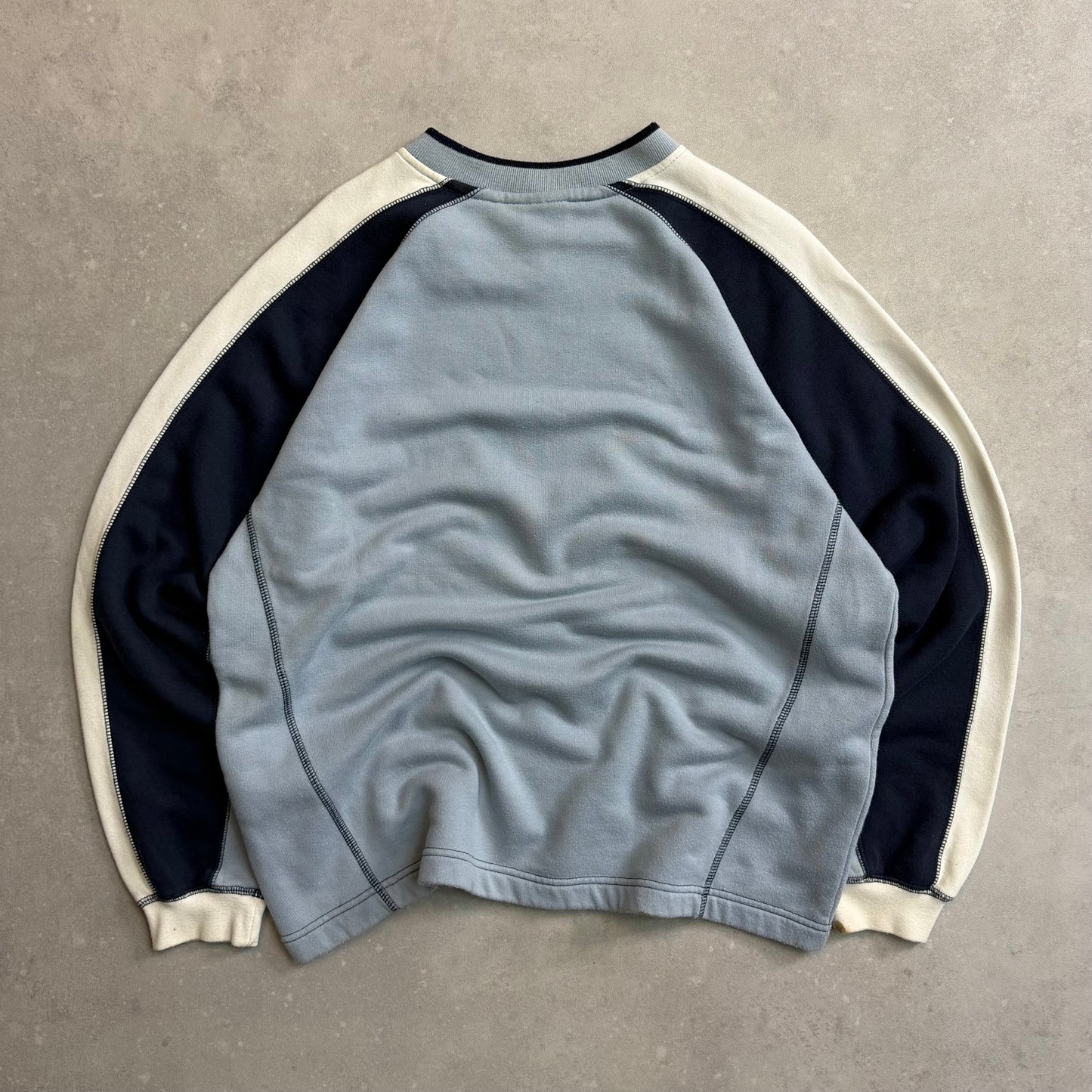 00's Quiksilver V-Neck Sweatshirt (M)