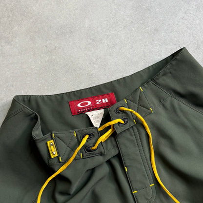 00's Oakley Boardshorts (28)