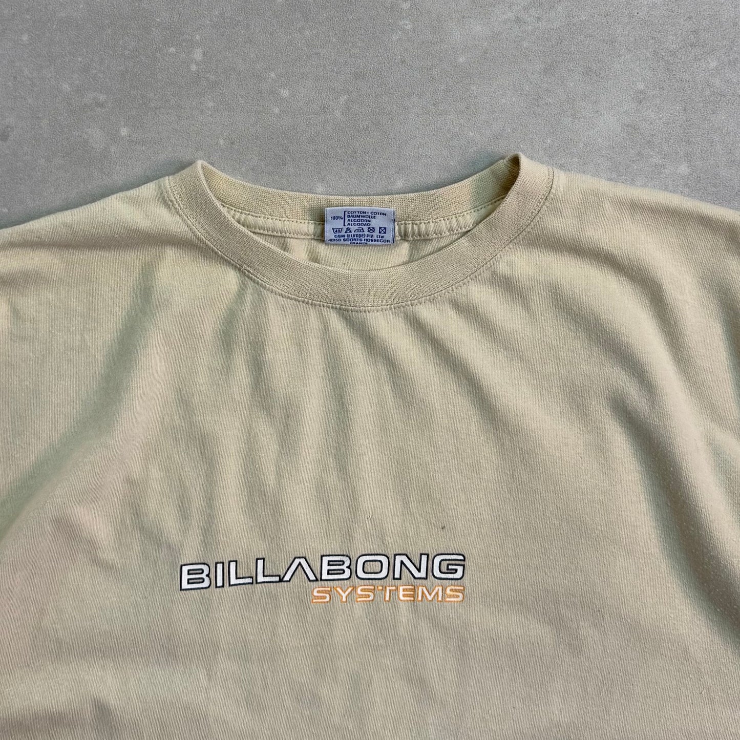 00’s Billabong T-shirt (S)