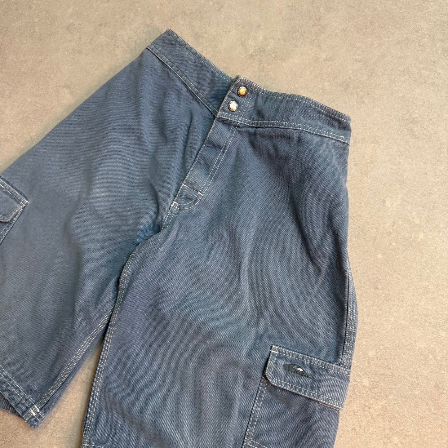 00’s Quiksilver Cargo Shorts (34)