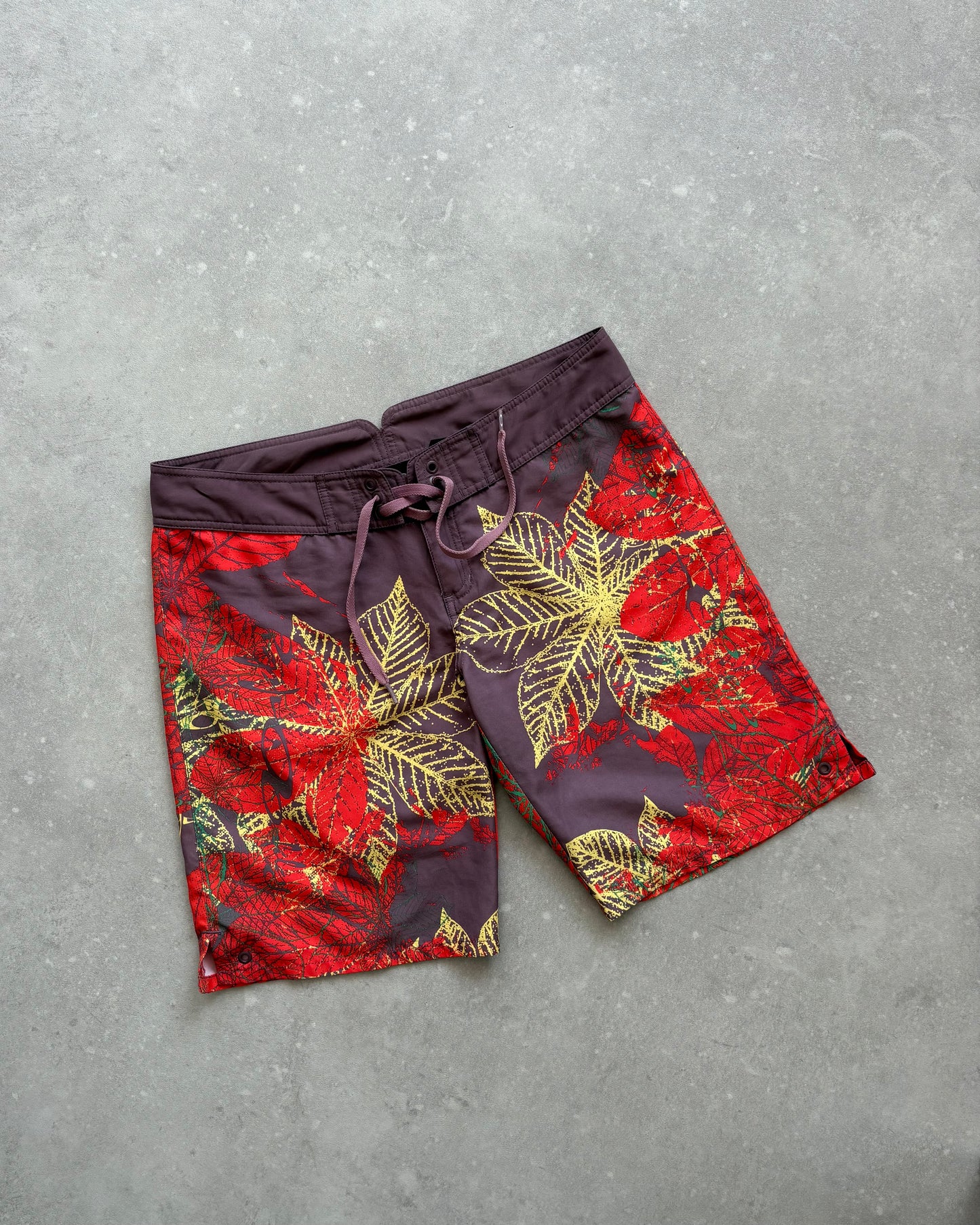 Vintage Oakley Women’s Boardshorts (33)