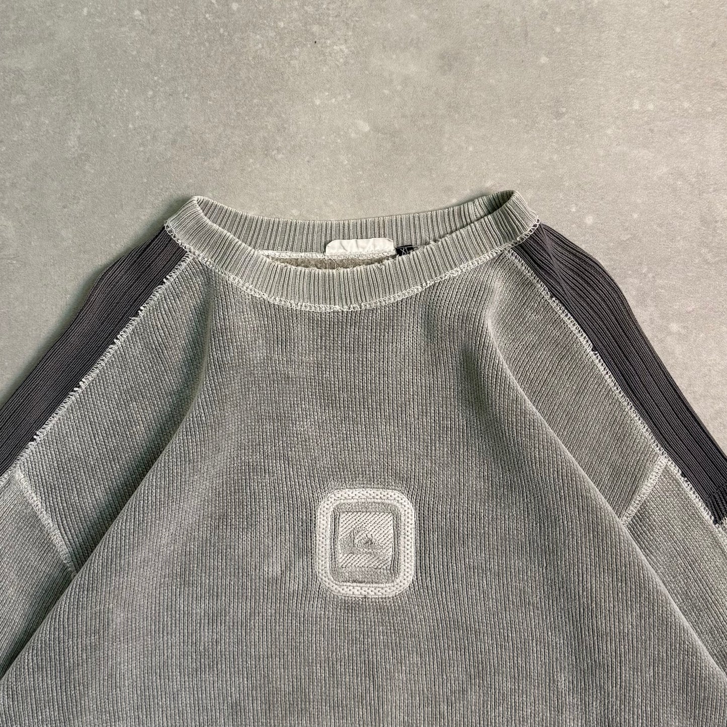 00’s Quiksilver Corduroy Knit Jumper (L)