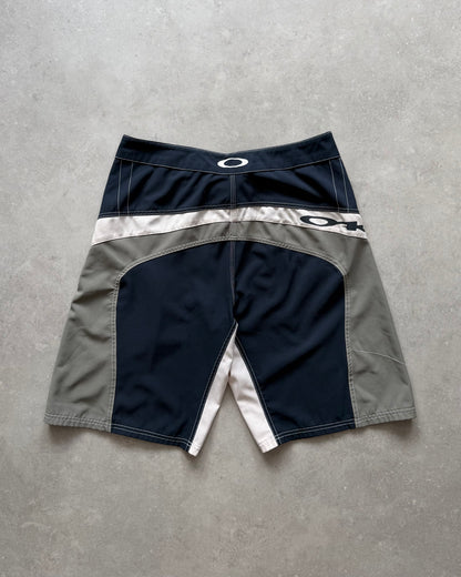Vintage Oakley Boardshorts (36)