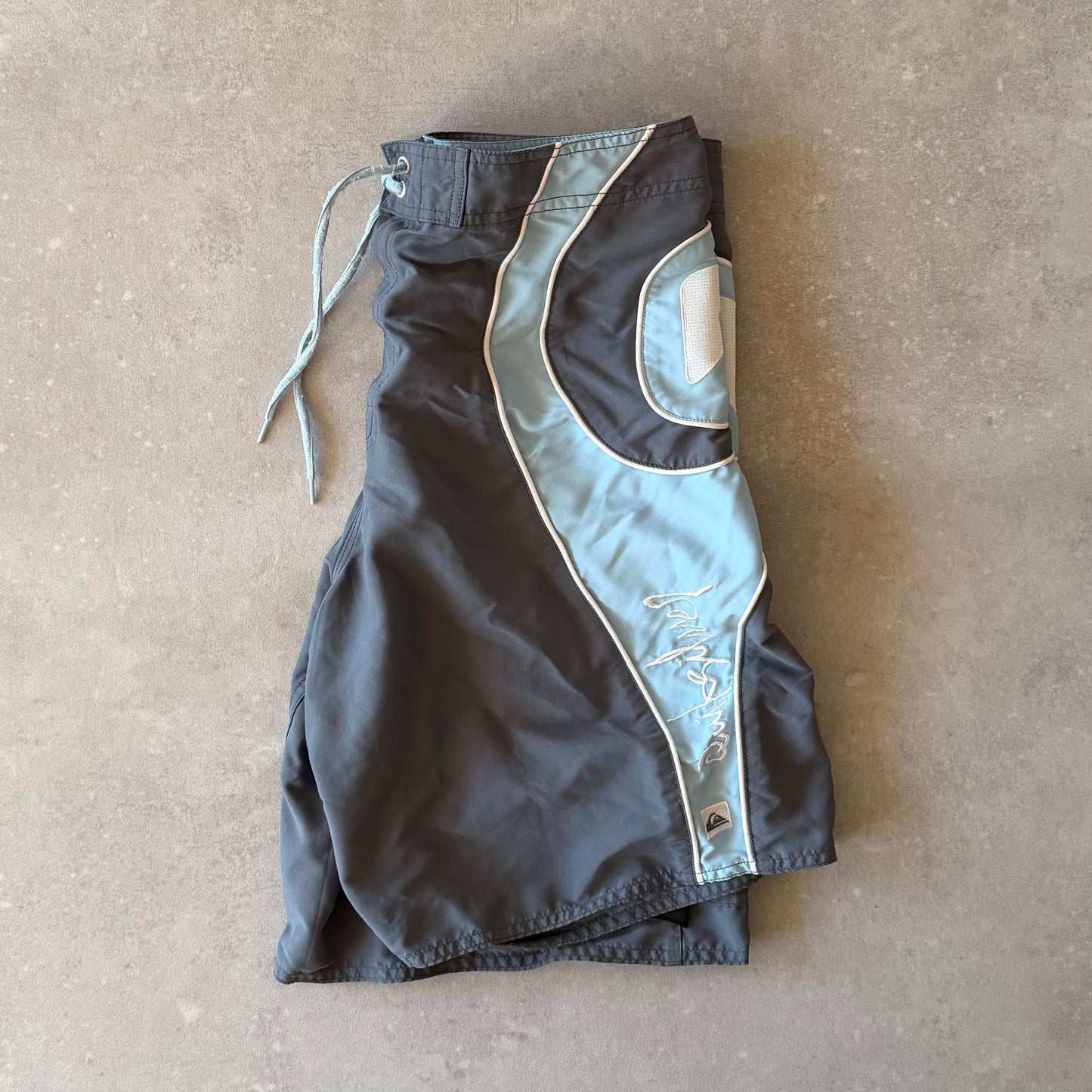 00’s Quiksilver Boardies (32)