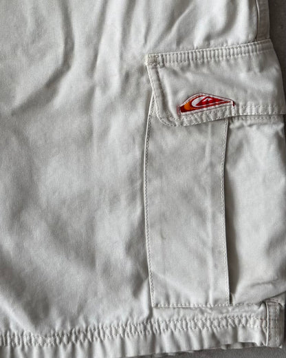 Vintage Quiksilver Women’s Cargo Shorts (33)