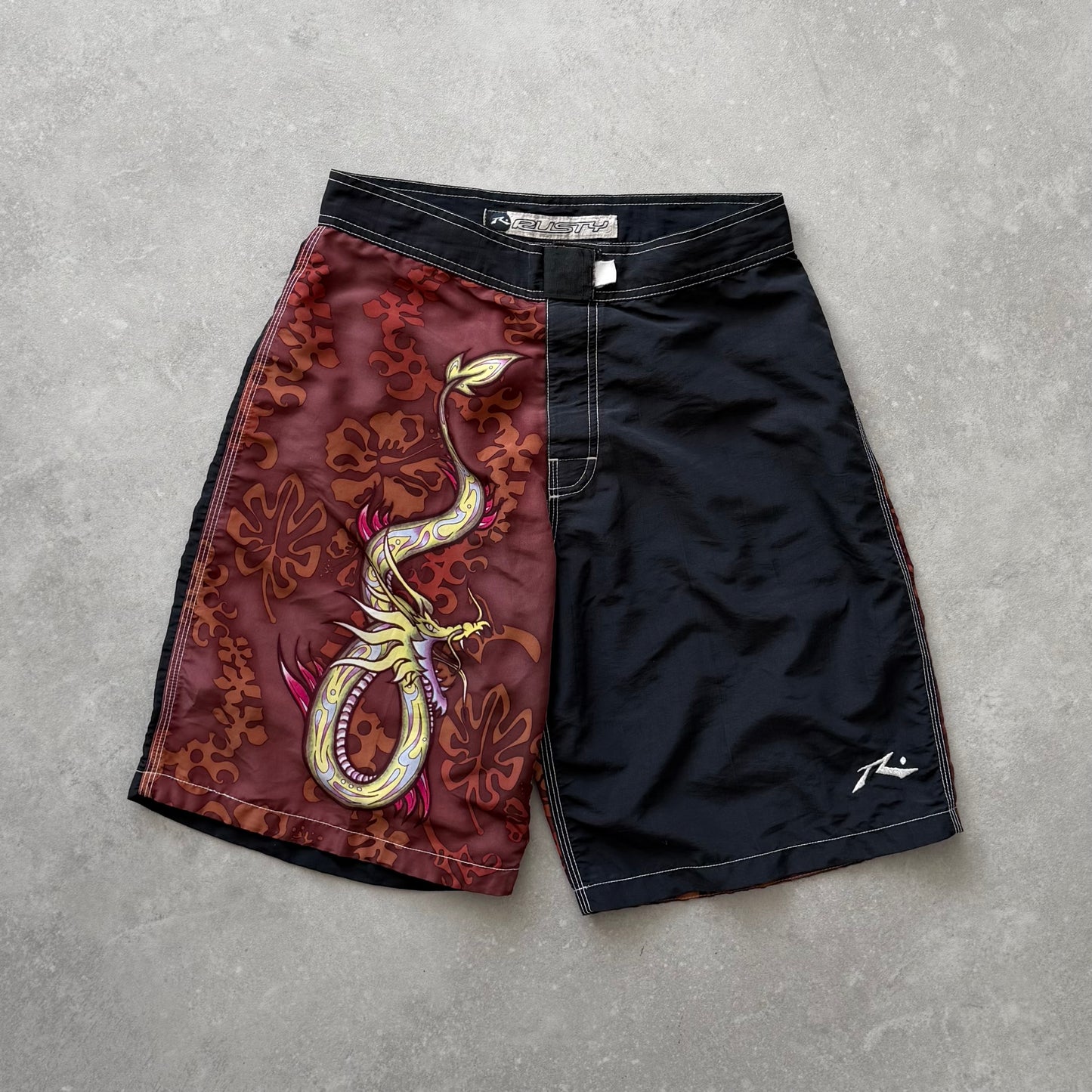00's Rusty Dragon Boardshorts (27)