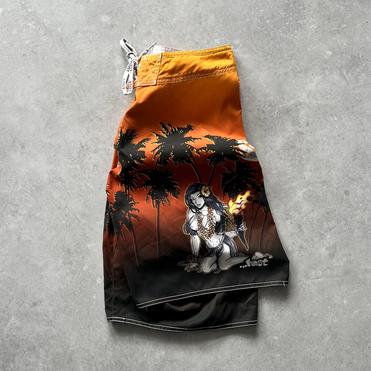 Vintage Lost Enterprises Boardshorts (32)