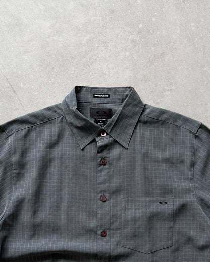 Vintage Oakley Shirt (L)
