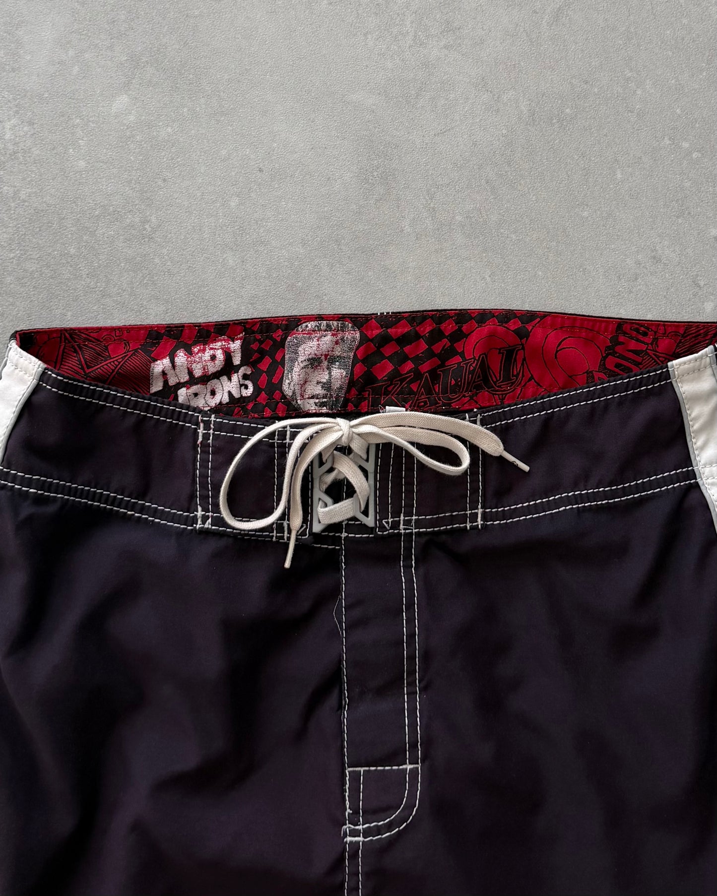 Vintage Billabong Andy Irons Kauai Boardshorts (34)