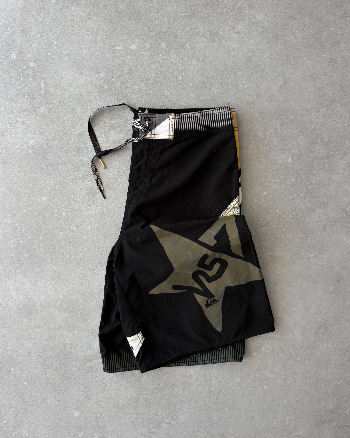 Vintage Quiksilver Kelly Slater Boardshorts (31)