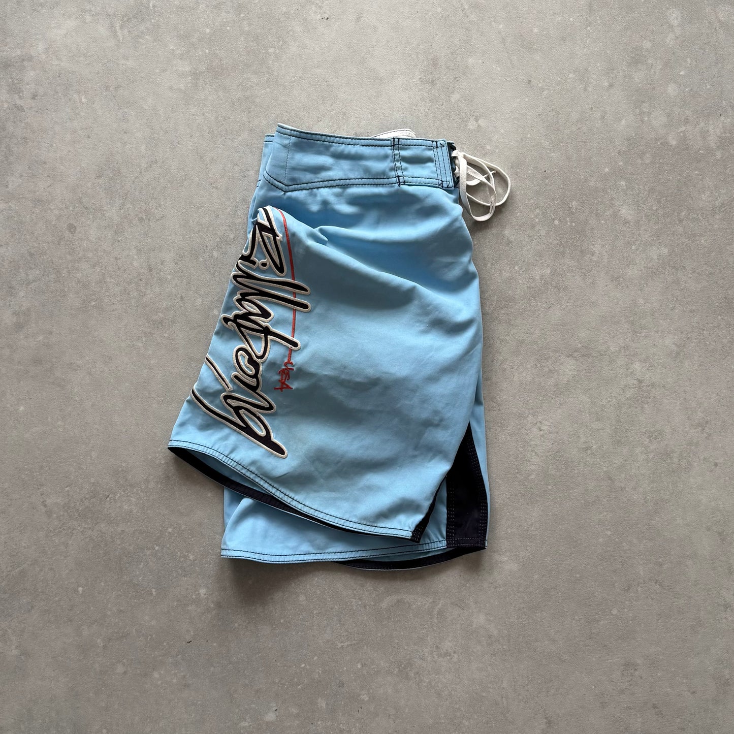 Vintage Billabong Mark Occhilupo Boardshorts (32)