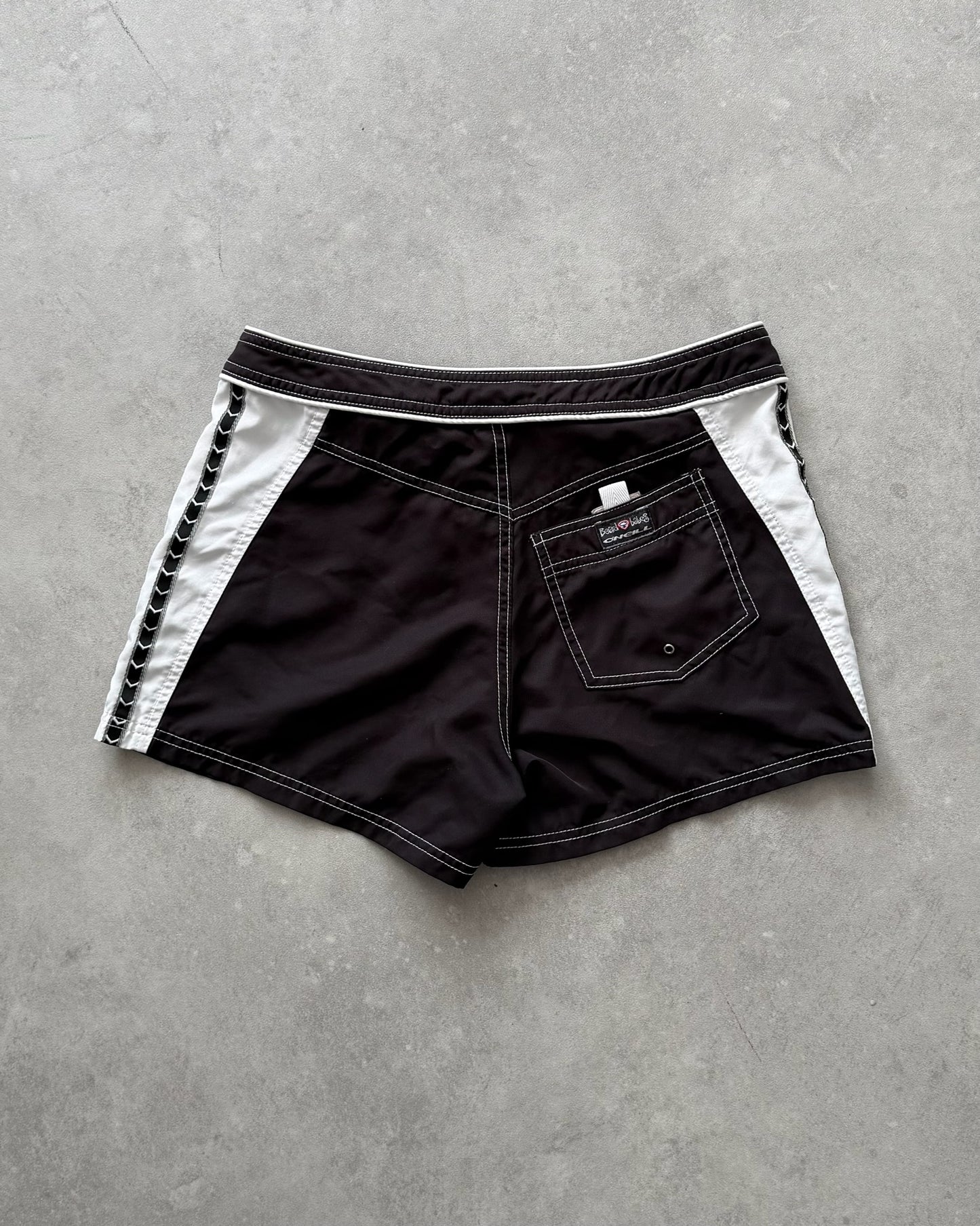 Vintage O’Neill Women’s Boardshorts (30)