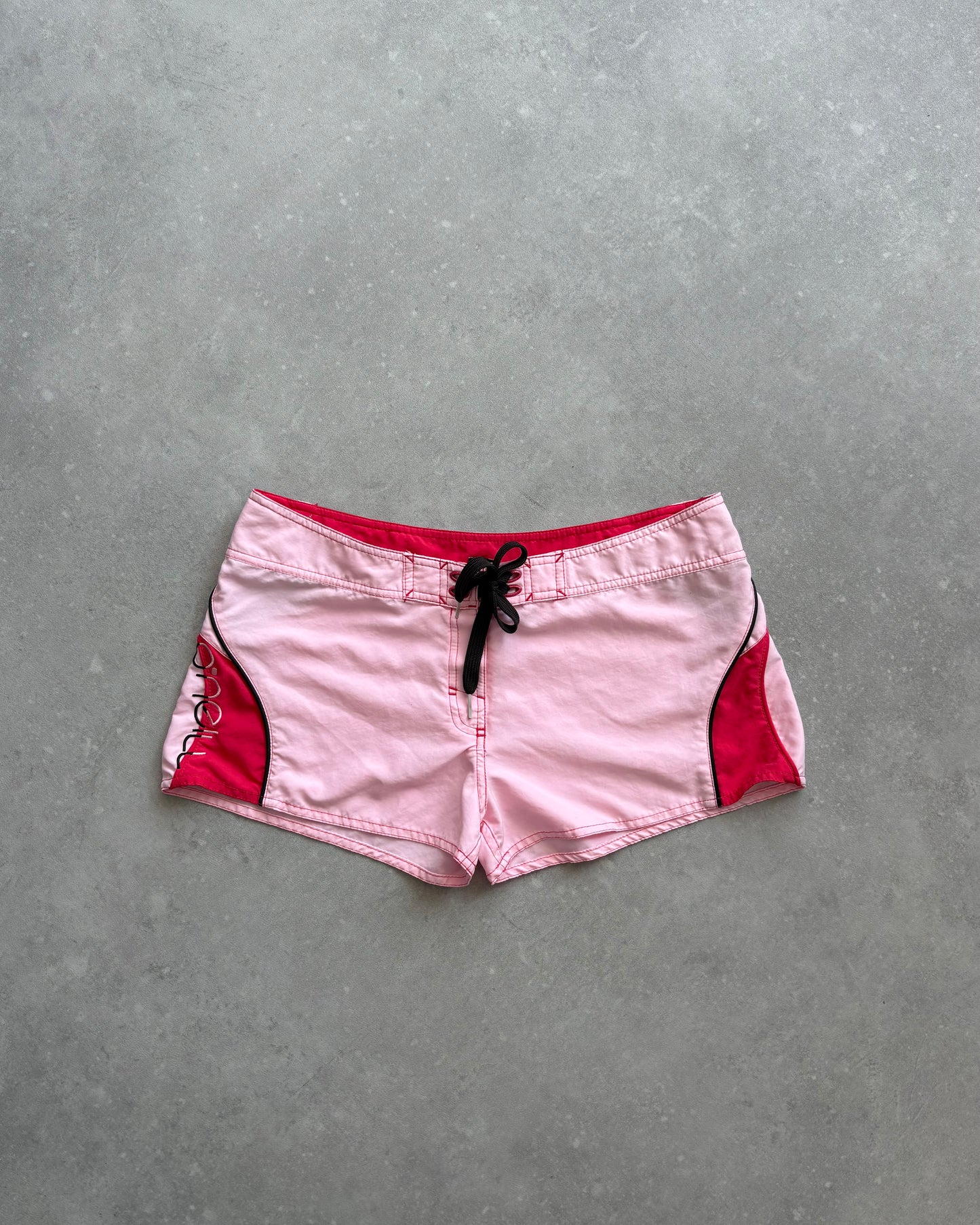 Vintage O’Neill Women’s Boardshorts (32)