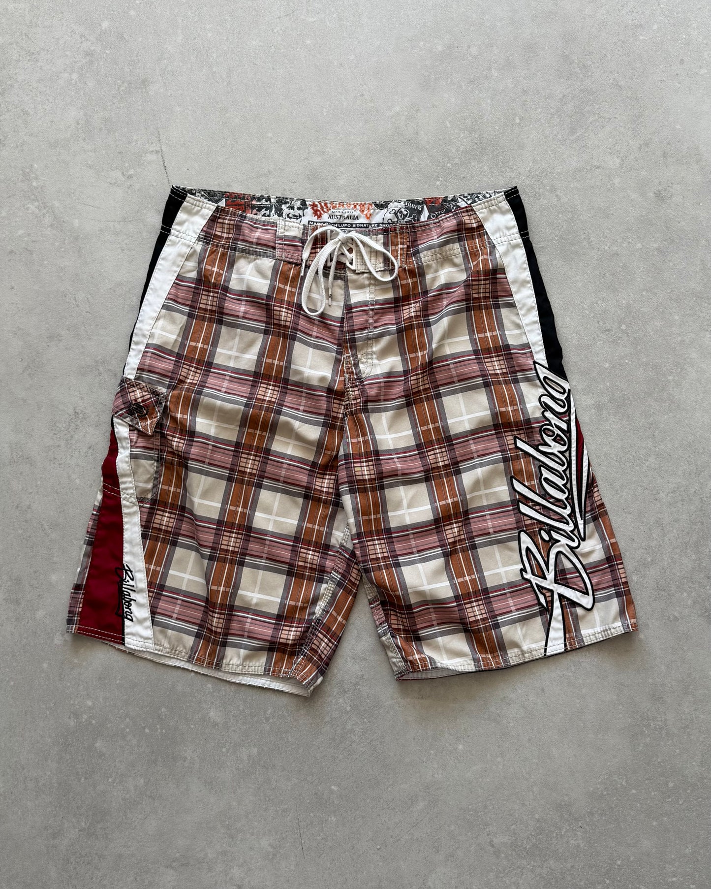 Vintage Billabong Mark Occhilupo Boardshorts (34)