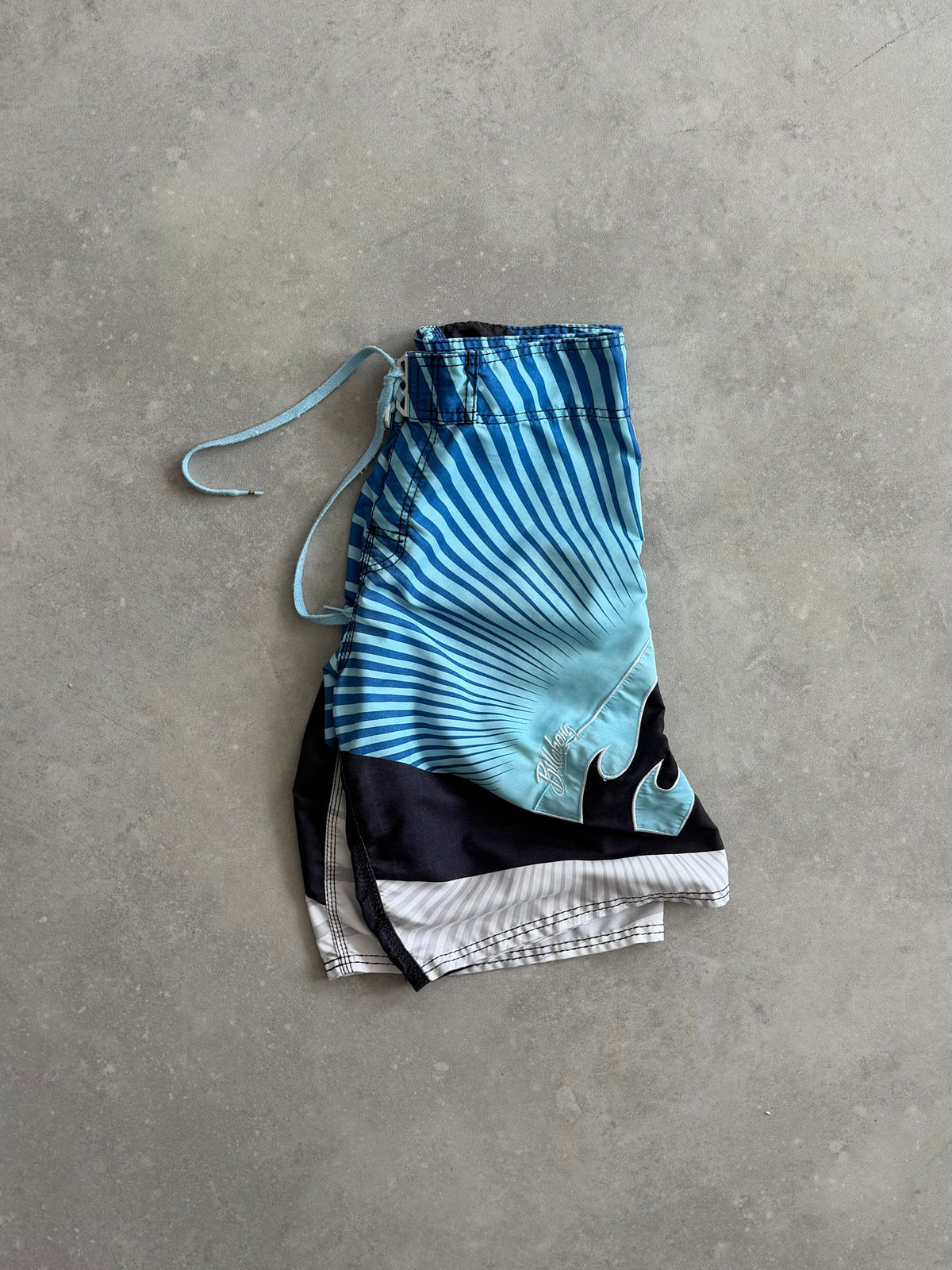 Vintage Billabong Andy Irons Boardshorts (32)