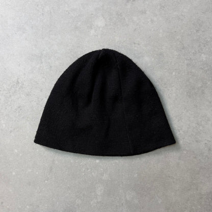 00's Oakley Beanie