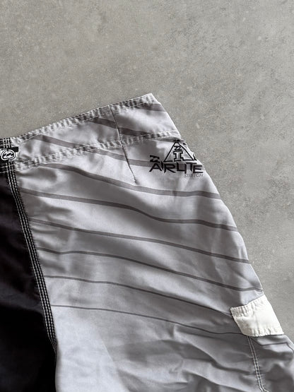 Vintage Billabong Andy Irons Airlite Boardshorts (33)