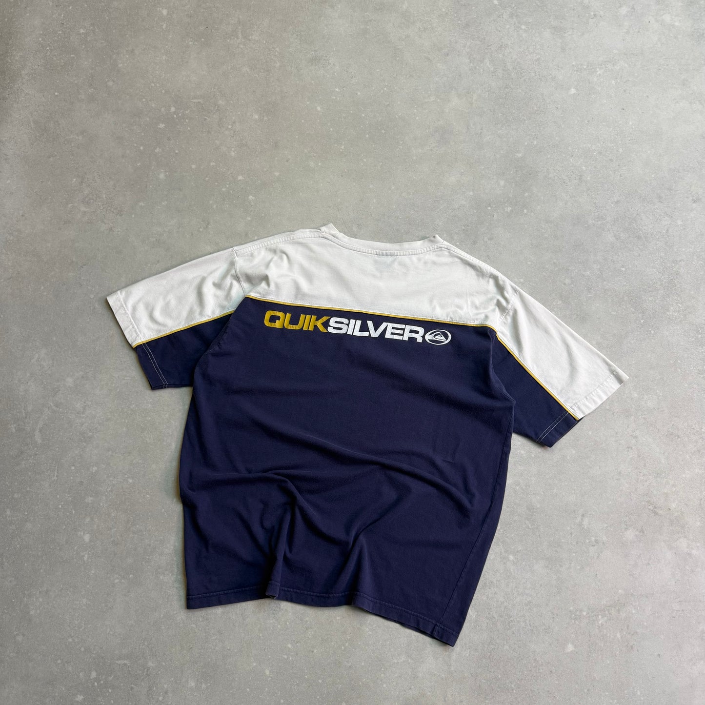 00’s Quiksilver T-shirt (M)