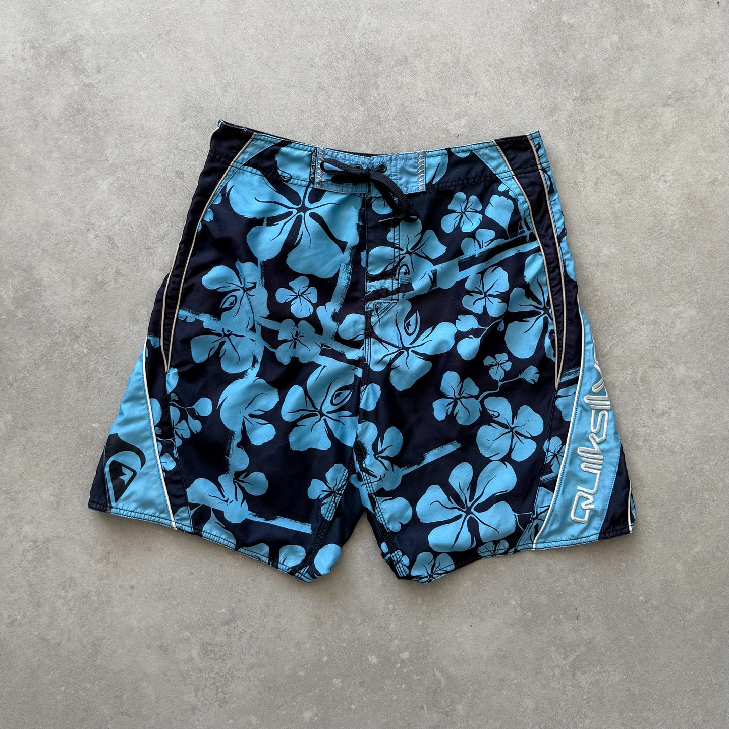 00's Quiksilver Boardshorts (31)