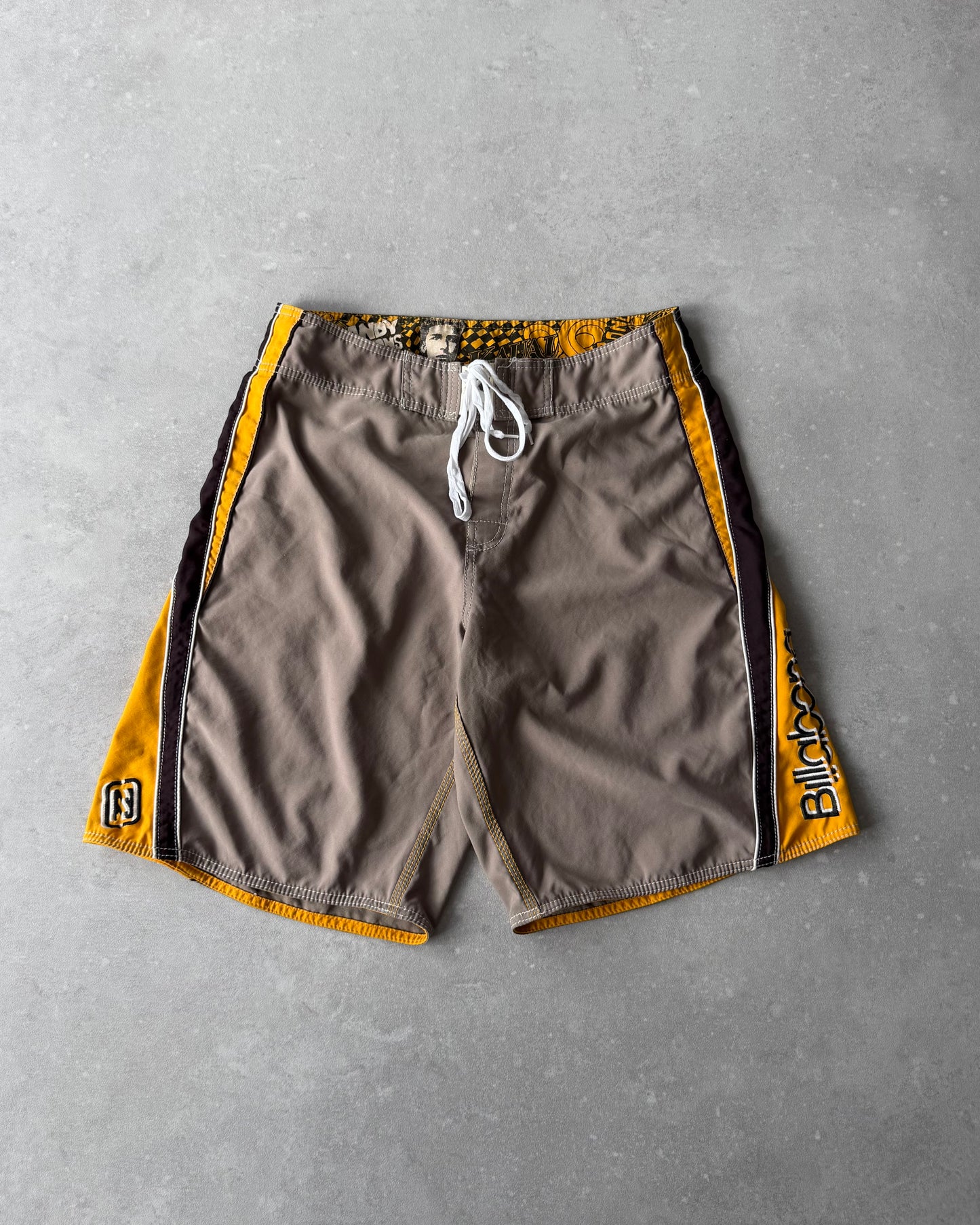Vintage Billabong Andy Irons Kauai Boardshorts (28)