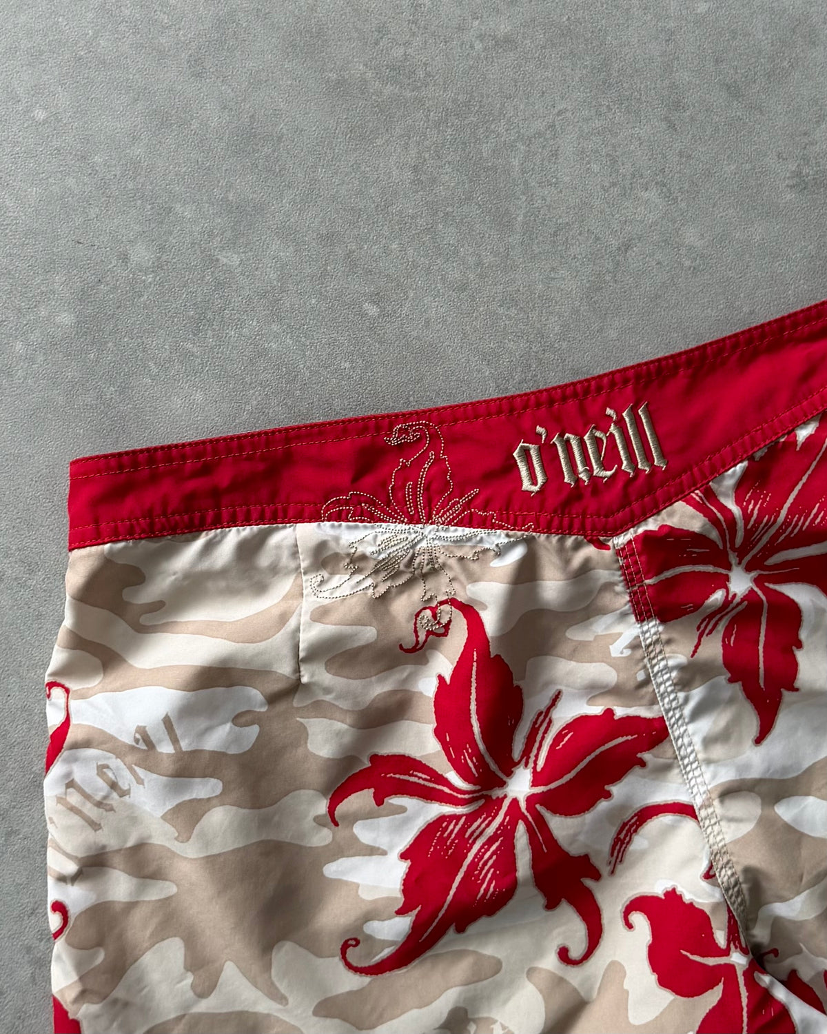 Vintage O’Neill Women’s Boardshorts (34)