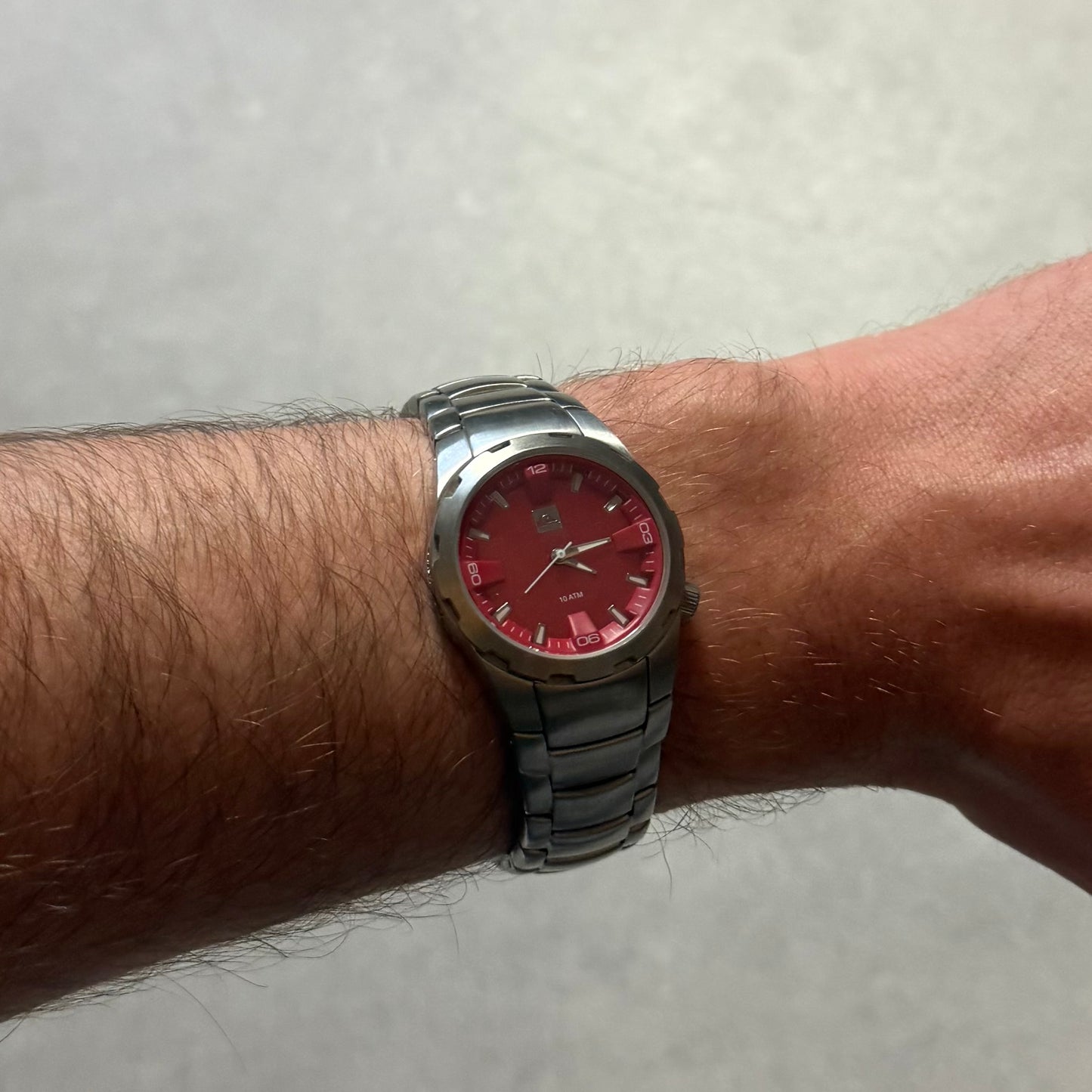 00’s Quiksilver Red Face Watch