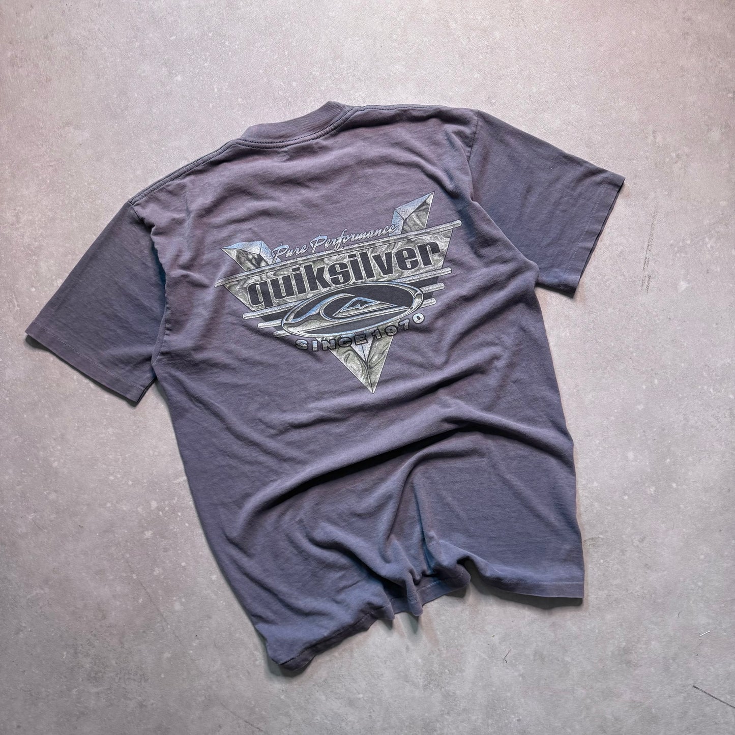 90's Quiksilver T-shirt