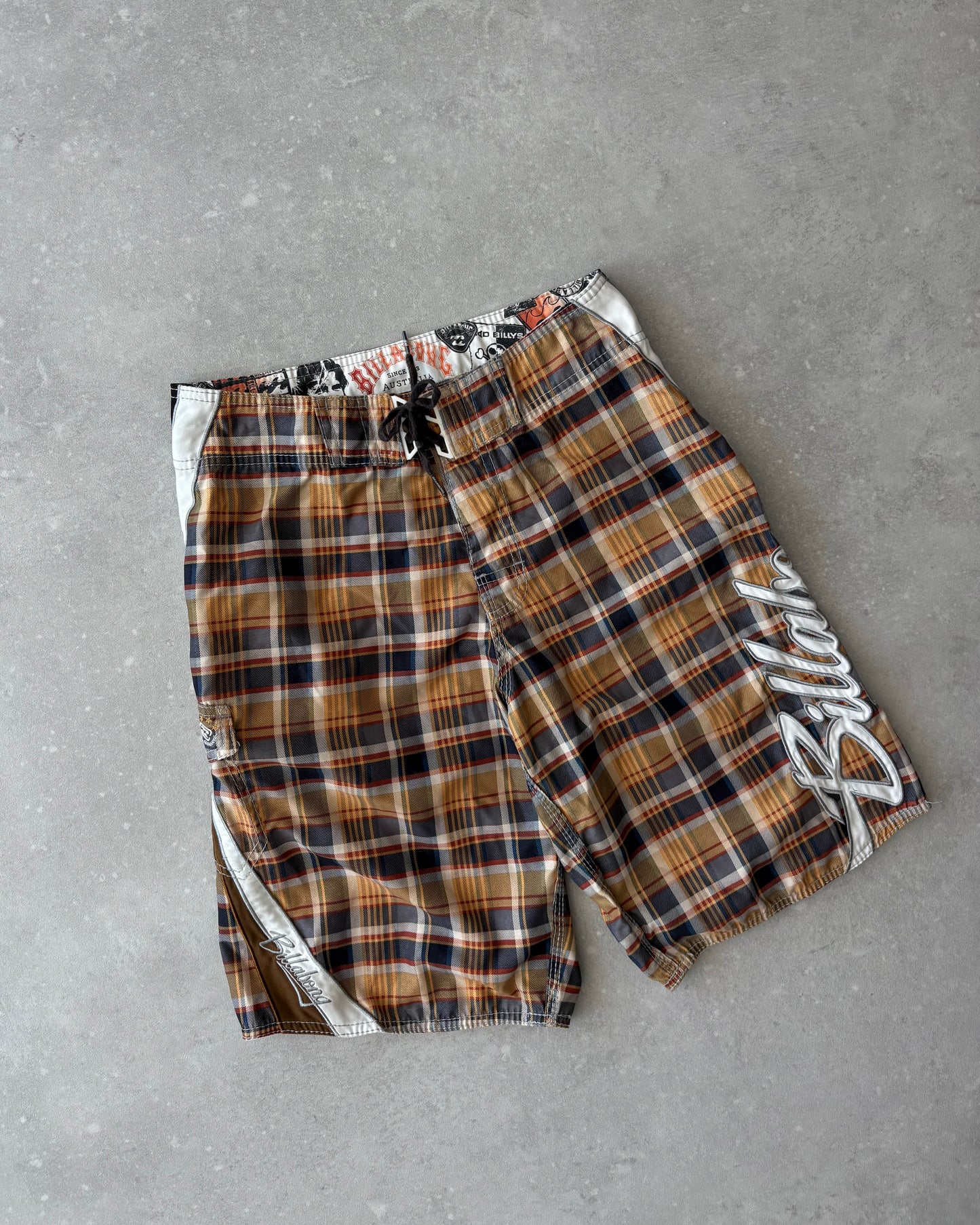 Vintage Billabong Mark Occhilupo Boardshorts (28)