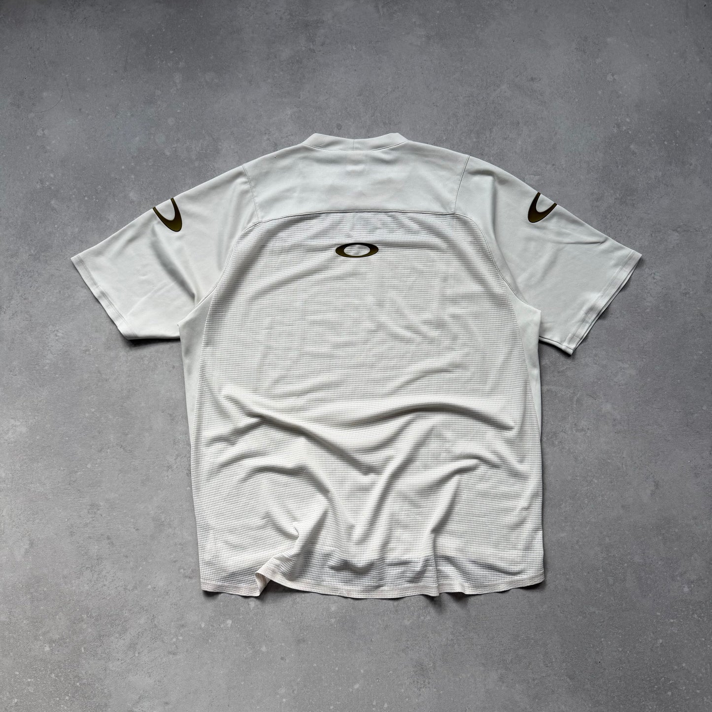 00's Oakley T-shirt (L)