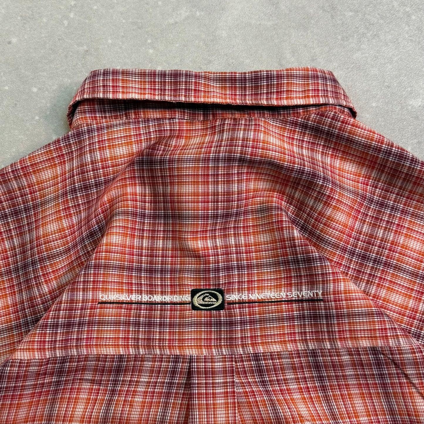 00’s Quiksilver Long Sleeve Shirt (XXL)