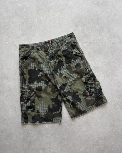 Vintage Quiksilver Camo Shorts (33)