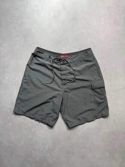 Oakley Shorts (34)