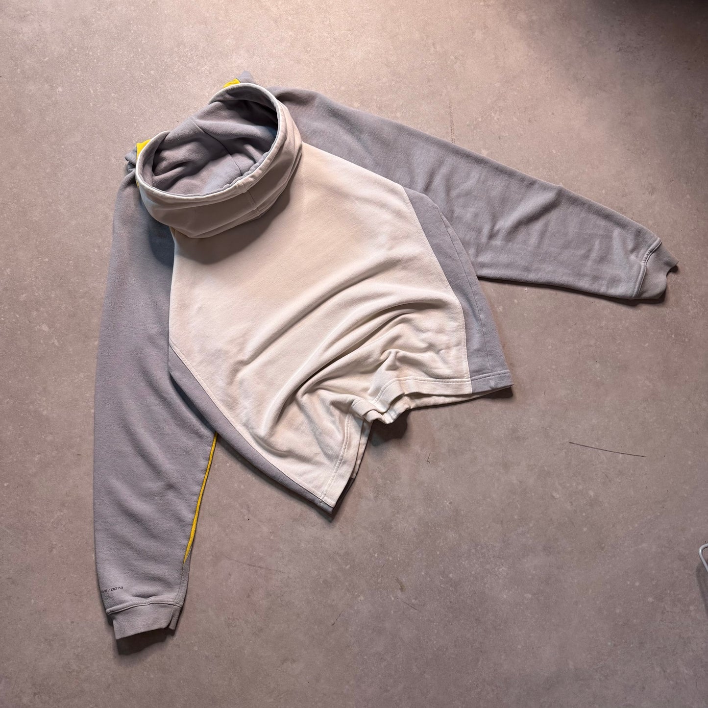 00's Billabong Hoodie