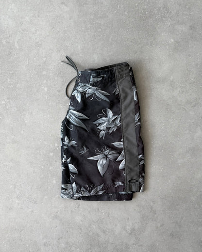 Vintage Oakley Women’s Boardshorts (30)