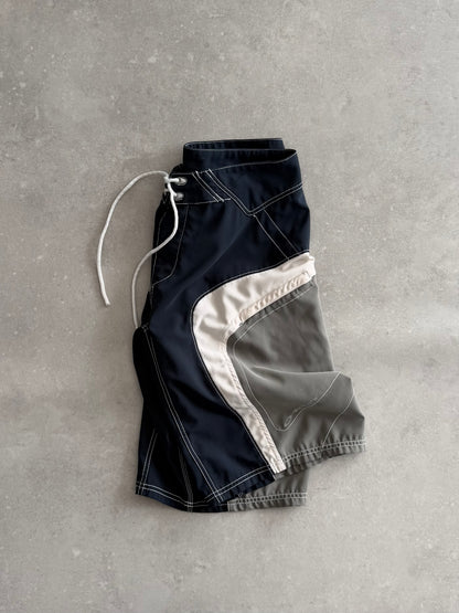 Vintage Oakley Boardshorts (32)
