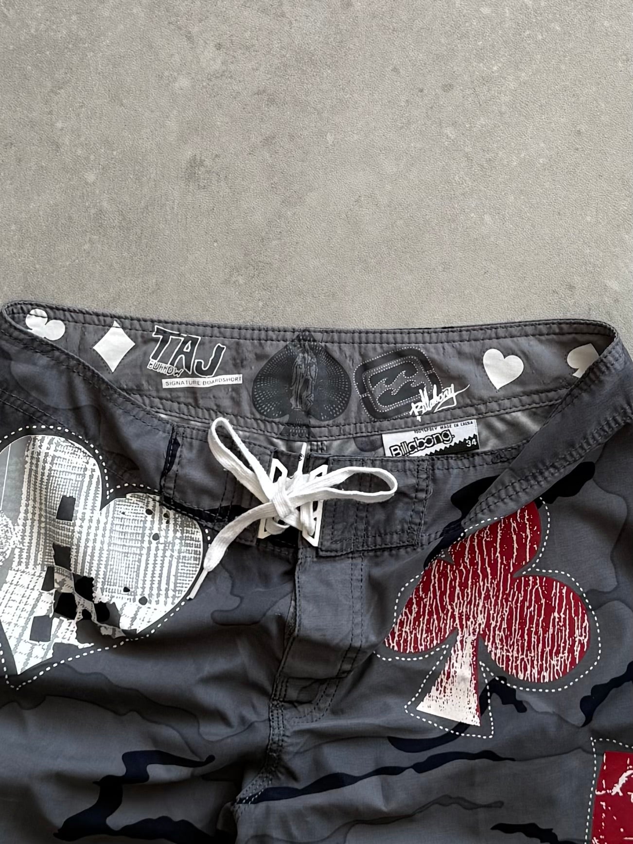 Vintage Billabong Taj Burrow Royal Flush Boardshorts (34)