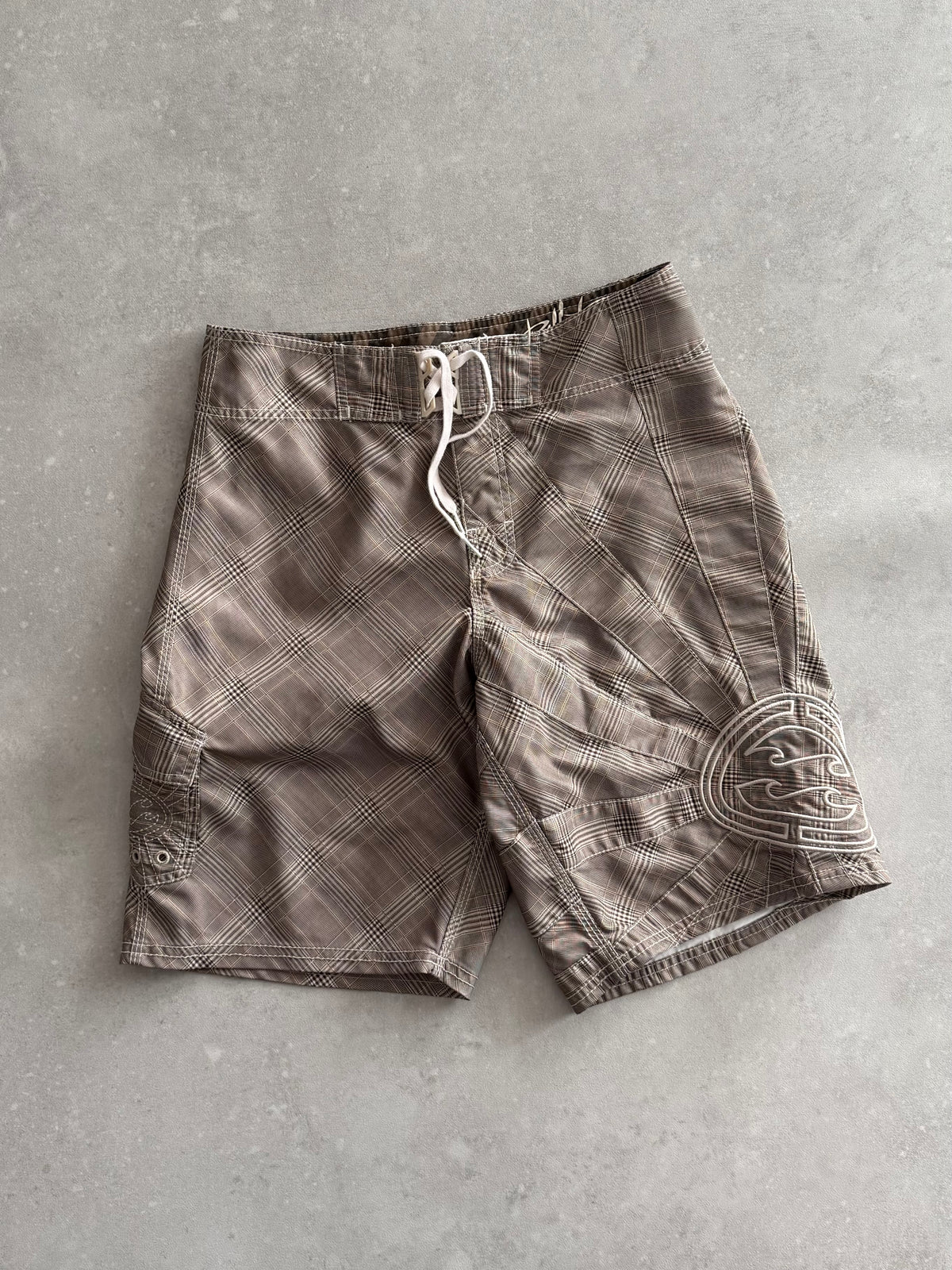 Vintage Billabong Andy Irons Rising Sun Boardshorts (31)