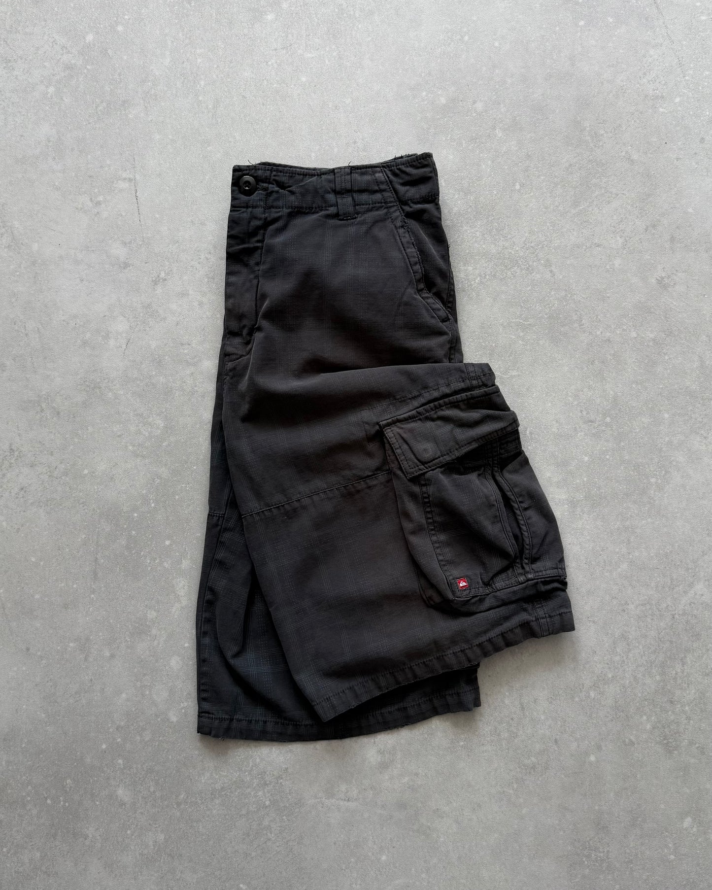 Vintage Quiksilver Cargo Shorts (34)