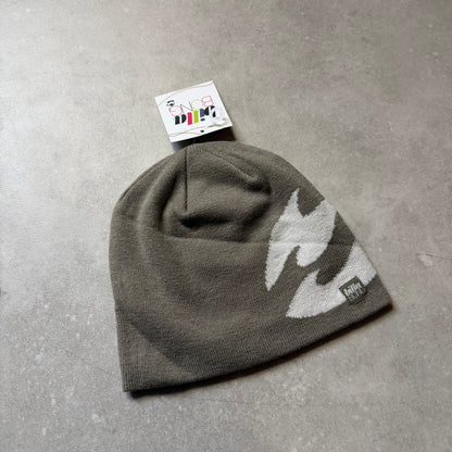 Brand New 00’s Billabong Beanie