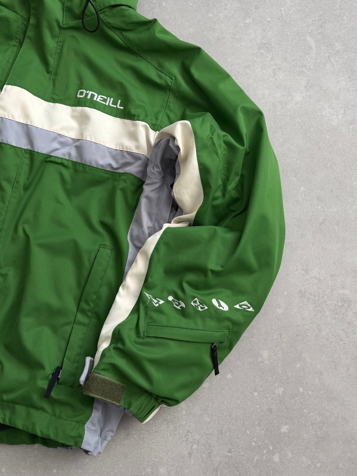 Vintage O’Neill Explore Series Snow Jacket (M)