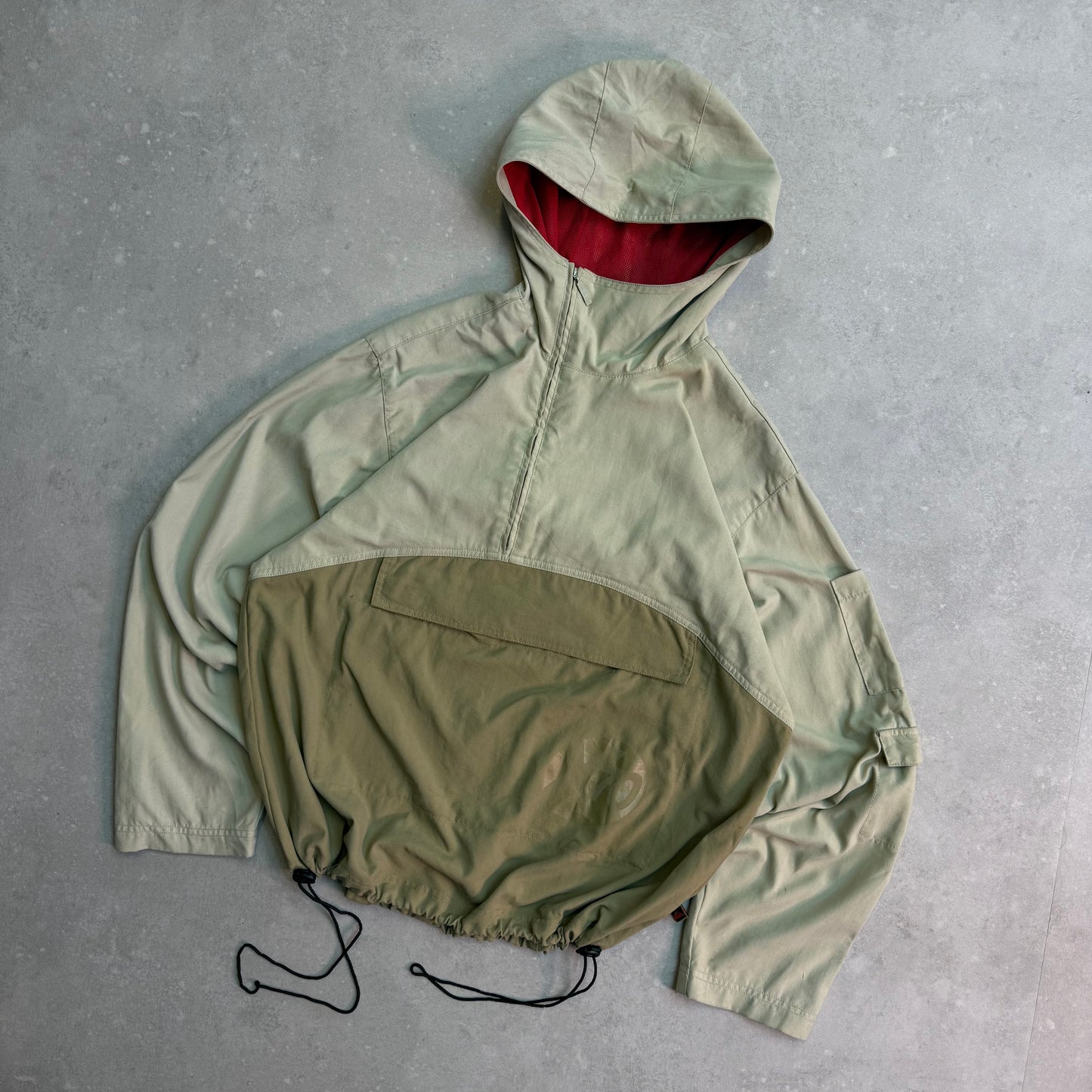 00’s Quiksilver x70 Windbreaker (M)